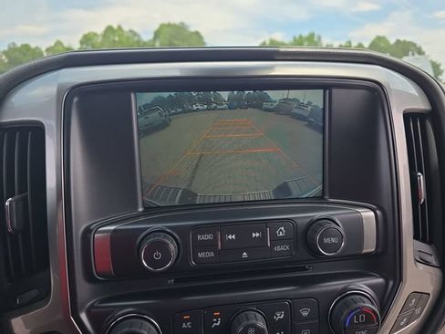 Used 2015 Chevrolet Silverado 1500 LTZ w/ LTZ Plus Package AWD/4WD image 24