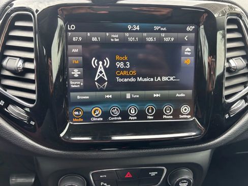 Used 2018 Jeep Compass Limited w/ Navigation Group FWD image 27
