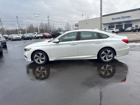 Certified 2018 Honda Accord EX image 14