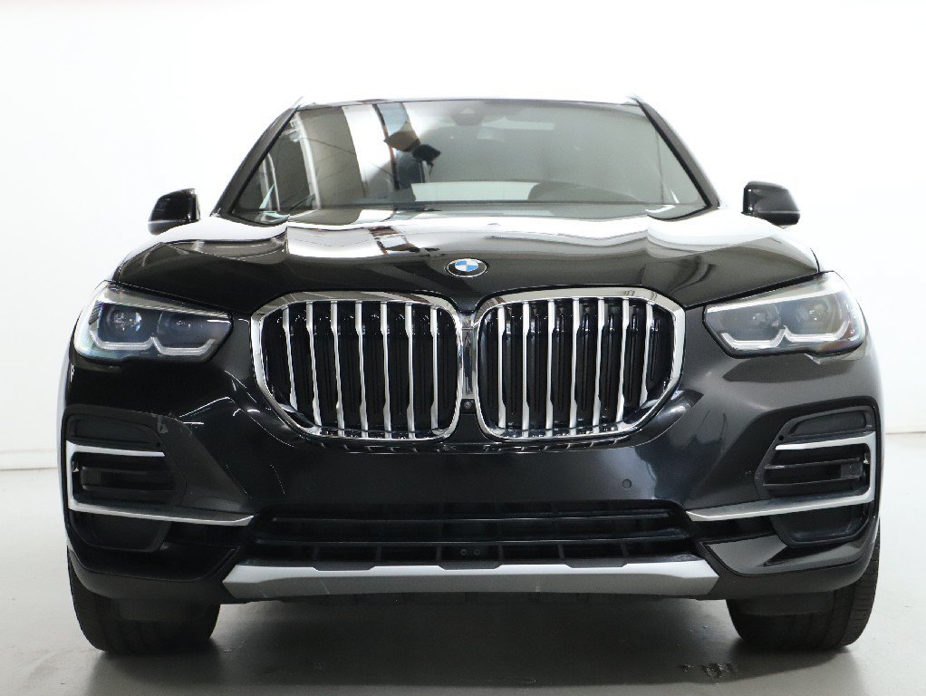 Used 2023 BMW X5 xDrive40i w/ Premium Package AWD/4WD image 6