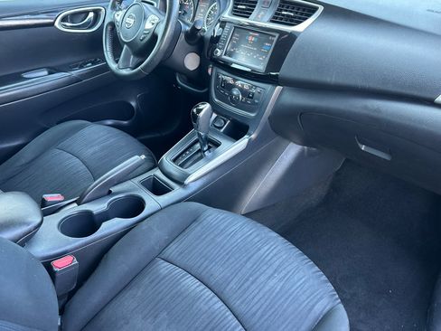 Used 2019 Nissan Sentra SV FWD image 15