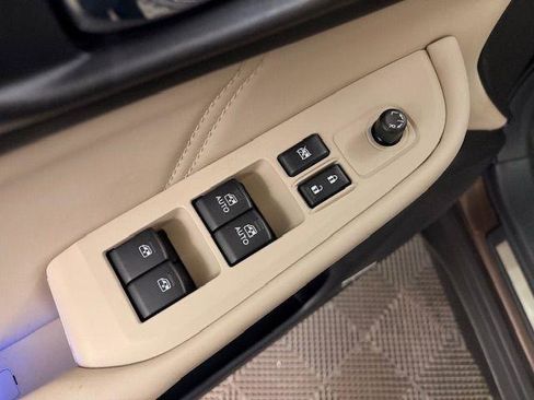 Used 2019 Subaru Outback 2.5i Limited w/ Protection Package #1 image 7