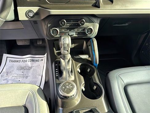 Used 2022 Ford Bronco Black Diamond image 21