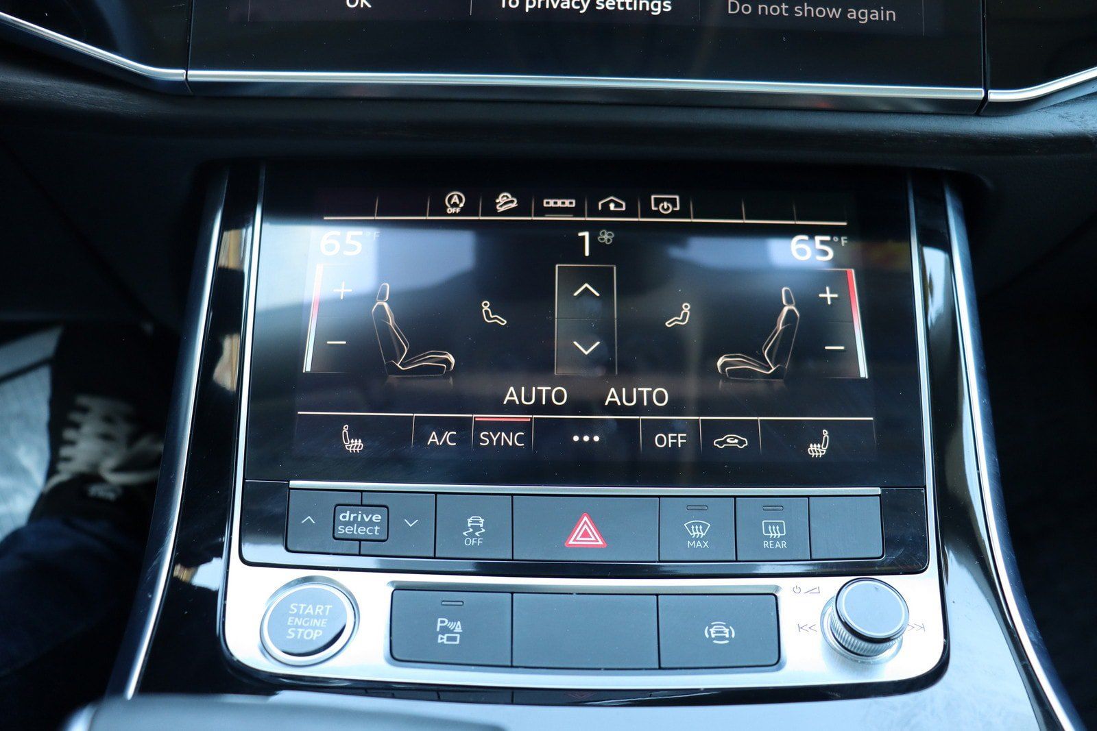 Used 2023 Audi Q8 Premium w/ Convenience Package AWD/4WD image 26