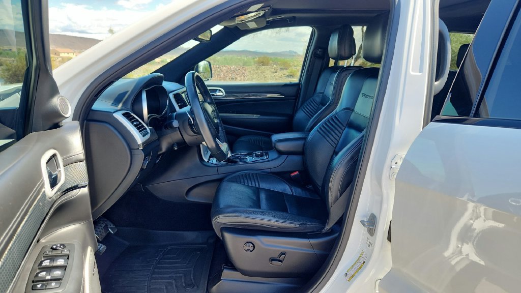 Used 2018 Jeep Grand Cherokee Trackhawk AWD/4WD image 14