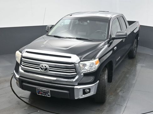 Used 2017 Toyota Tundra SR5 image 35