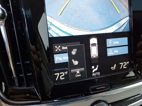 Certified 2021 Volvo V90 T6 Cross Country w/ Climate Package image 23