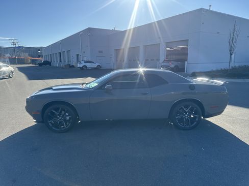 Certified 2023 Dodge Challenger SXT w/ Blacktop Package image 7