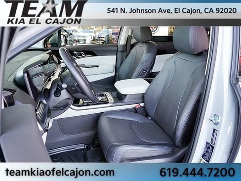 Used 2024 Kia Carnival SX Prestige FWD image 15