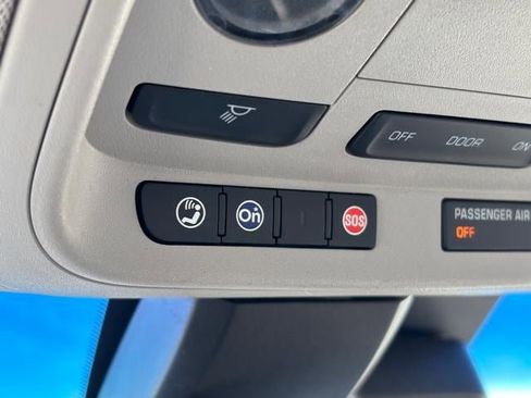 Used 2014 Cadillac XTS Premium image 25