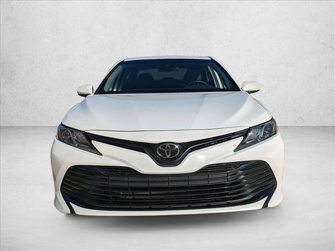 Used 2020 Toyota Camry LE FWD image 2