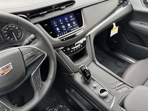 New 2025 Cadillac XT5 Premium Luxury image 22