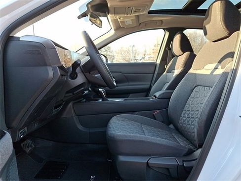 New 2026 Nissan Kicks SV w/ SV Premium Package image 6