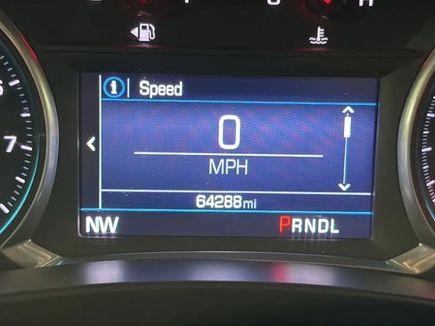 Used 2021 Chevrolet Equinox LT AWD/4WD image 17