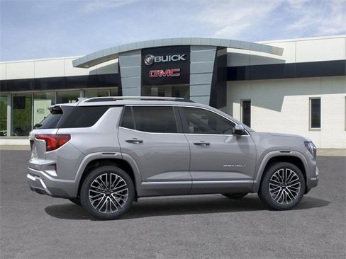 New 2026 GMC Terrain Denali w/ LPO, Floor Liner Package image 5