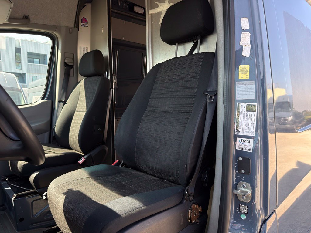 Used 2018 Mercedes-Benz Sprinter 2500 image 24