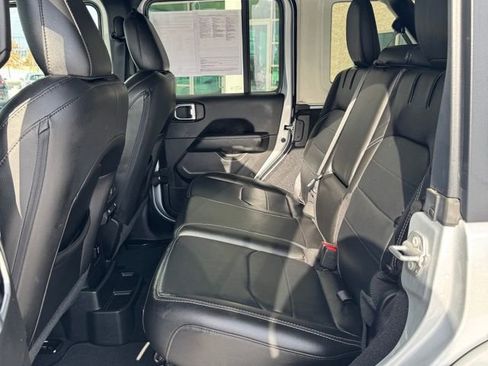 Used 2023 Jeep Wrangler Unlimited Sahara w/ Cold Weather Group image 11