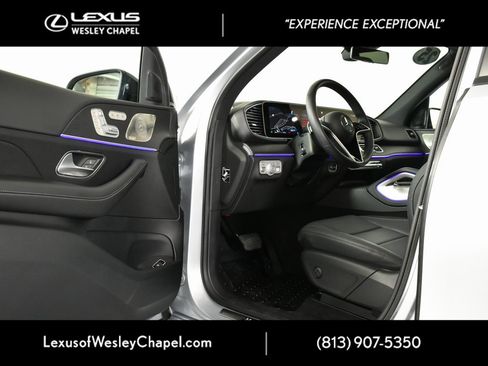 Used 2025 Mercedes-Benz GLE 450 4MATIC image 18