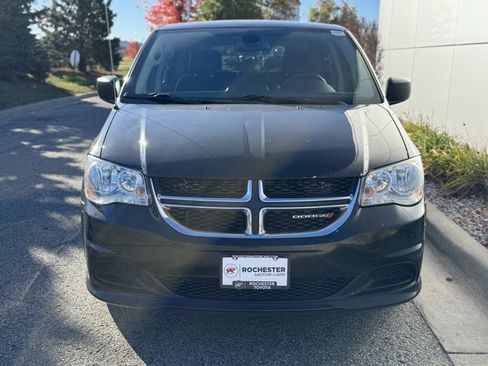 Used 2019 Dodge Grand Caravan SE w/ Rear Park Assist Package image 29