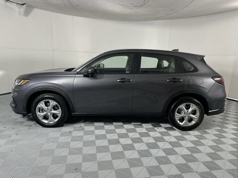 Used 2023 Honda HR-V LX image 5