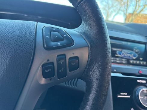 Used 2013 Ford Taurus Limited image 13