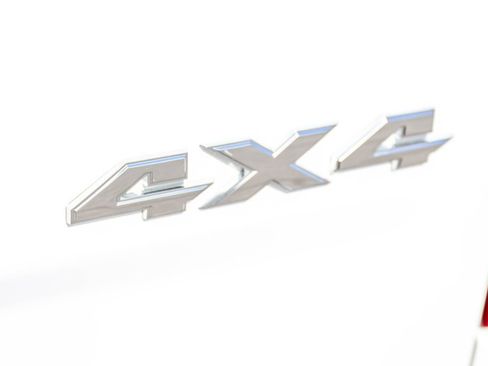 Used 2022 RAM 1500 Classic SLT w/ Electronics Group AWD/4WD image 9