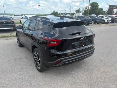 New 2026 Chevrolet Trax RS w/ Driver Confidence Package FWD image 4