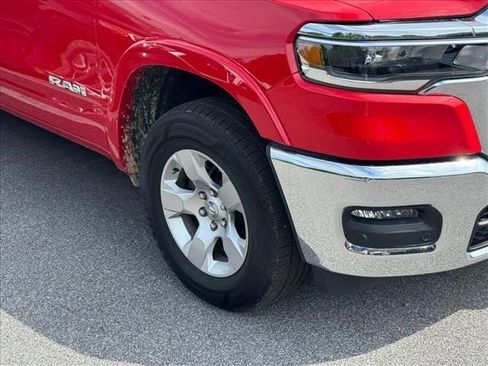 Used 2025 RAM 1500 Big Horn AWD/4WD image 12