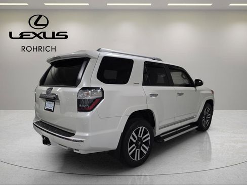 Used 2022 Toyota 4Runner Limited image 5