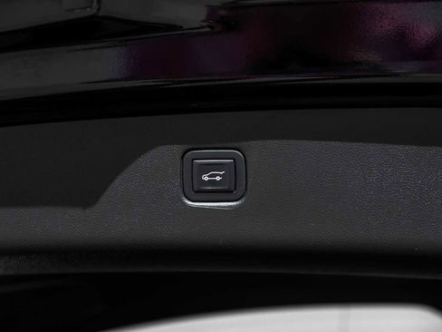 Used 2020 Chevrolet Blazer LT w/ Redline Edition image 49