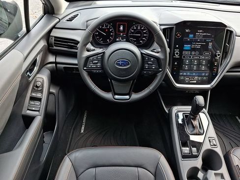 Certified 2024 Subaru Crosstrek 2.5i Limited w/ Crosstrek Mirror Package AWD/4WD image 18