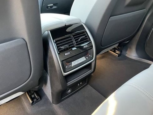 Used 2026 BMW X5 xDrive40i w/ Premium Package image 27