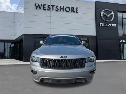 Used 2021 Jeep Grand Cherokee Laredo X image 7