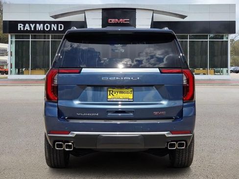 New 2026 GMC Yukon Denali w/ Advanced Technology Package RWD image 4
