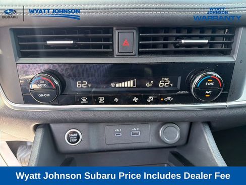 Used 2023 Nissan Rogue SV FWD image 25