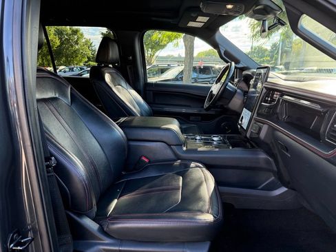 Used 2023 Ford Expedition Limited AWD/4WD image 33