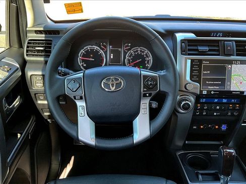 Used 2022 Toyota 4Runner Limited image 9