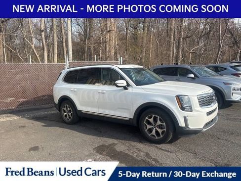 Used 2020 Kia Telluride EX image 4
