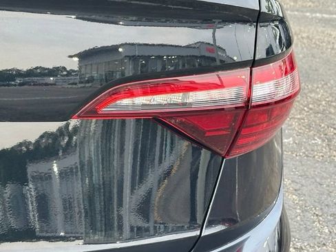Used 2021 Volkswagen Jetta SEL FWD image 14