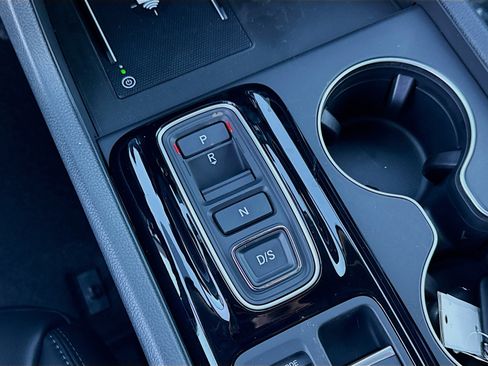 New 2025 Honda Pilot EX-L image 15