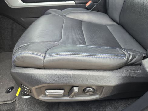 Used 2024 Toyota Tundra Platinum image 28