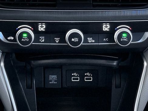 Used 2022 Honda Accord Hybrid image 15