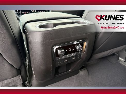 New 2026 GMC Yukon AT4 w/ AT4 Premium Plus Package AWD/4WD image 35