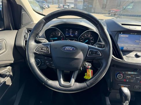 Used 2017 Ford Escape SE w/ Equipment Group 201A image 12