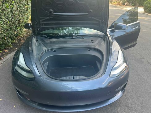 Used 2020 Tesla Model 3 Standard Range Plus image 22