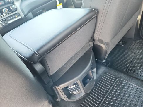 New 2025 RAM 3500 Tradesman w/ Chrome Appearance Group image 32