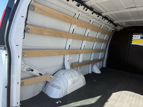 Used 2024 Chevrolet Express 2500 w/ Driver Convenience Package image 13