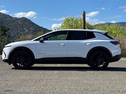 New 2026 Chevrolet Equinox EV LT w/ LPO, Blackout Package image 7