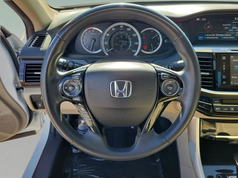 Used 2016 Honda Accord EX-L image 25