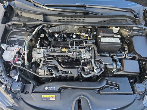 Used 2024 Toyota Corolla LE image 31